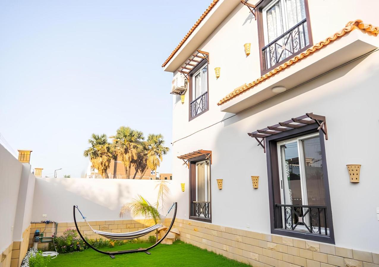 Royal Home Luxor Nile View Esterno foto