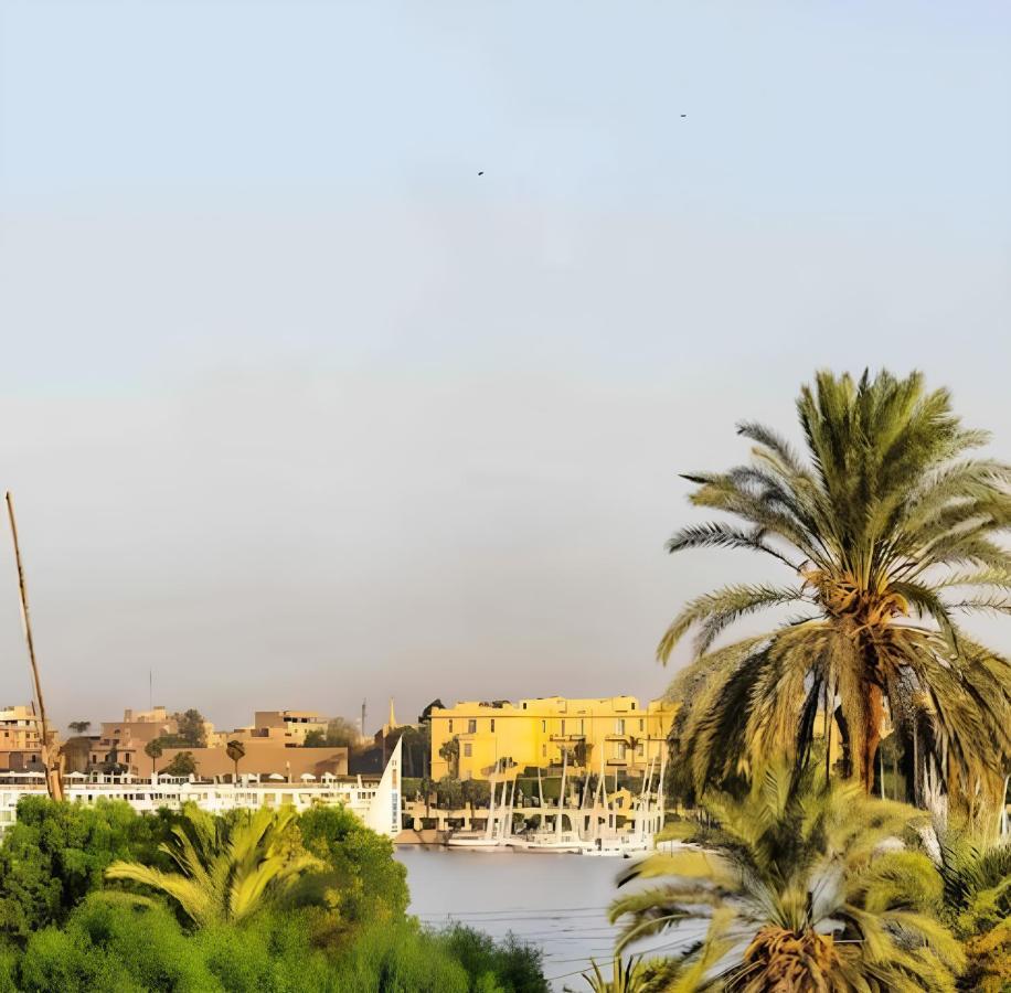 Royal Home Luxor Nile View Esterno foto